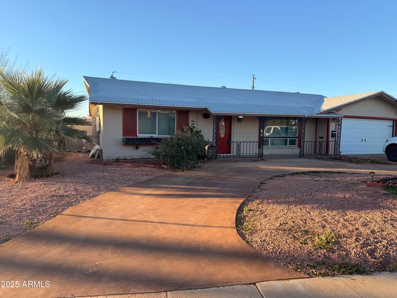 10656 Connecticut Ave, Sun City, AZ 85351