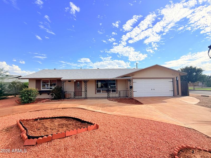 10656 W Connecticut Ave, Sun City, AZ 85351