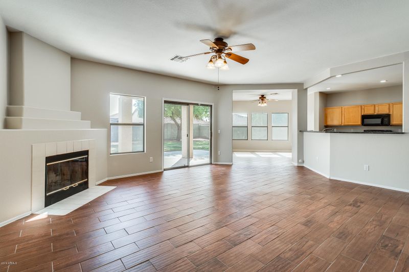 10659 E Bramble Ave, Mesa, AZ 85208