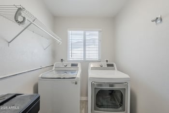 1066 7th Pl, Mesa, AZ 85203