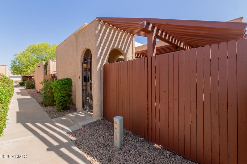 1066 Pueblo Rd, Phoenix, AZ 85020