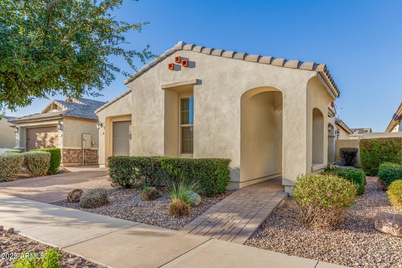 10660 Twister Ave, Mesa, AZ 85212