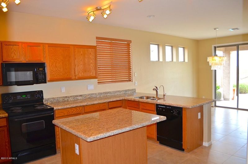 10663 E Medina Ave, Mesa, AZ 85209