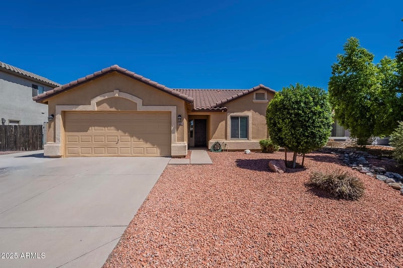 10664 Forge Ave, Mesa, AZ 85208