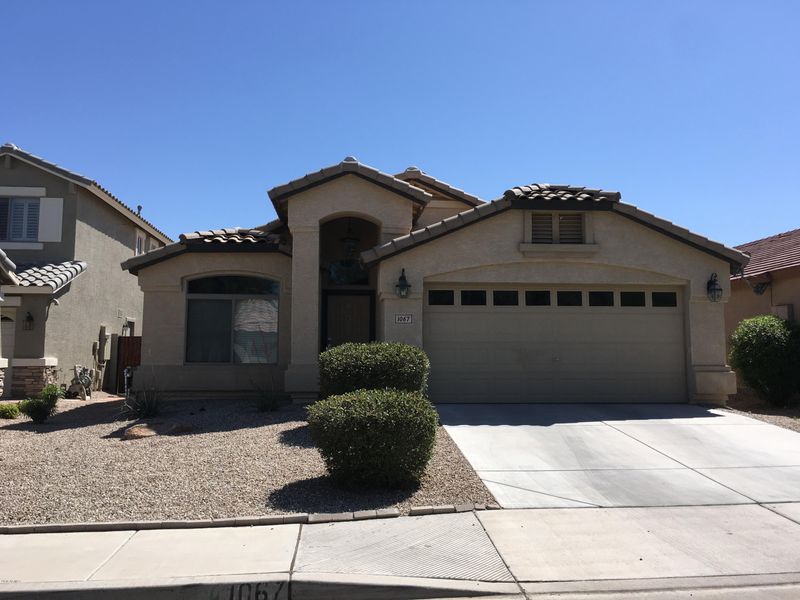 1067 E Saddle Way, San Tan Valley, AZ 85143