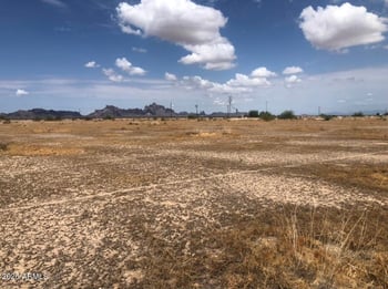 10681 531st Ave #2, Tonopah, AZ 85354