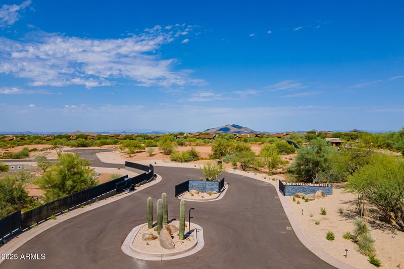 10681 Stoney Cir #1, Scottsdale, AZ 85262