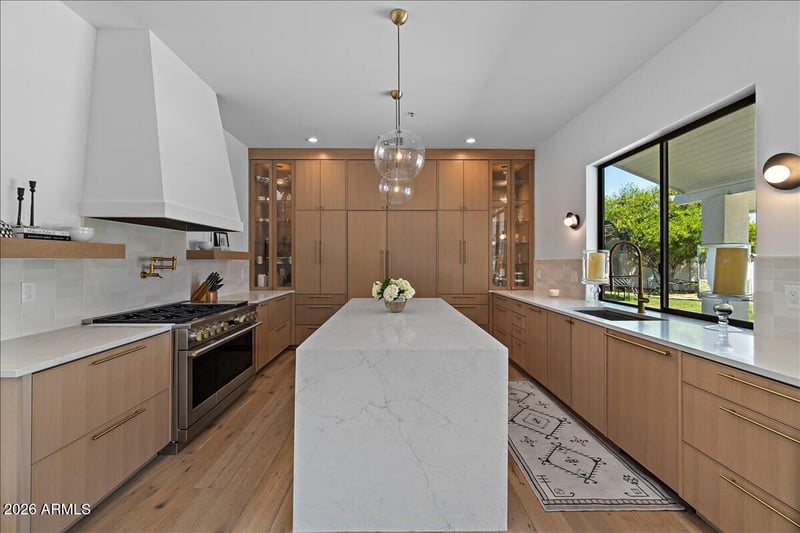 10686 E Saddlehorn Dr, Scottsdale, AZ 85258