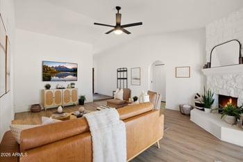 10690 Mercer Ln, Scottsdale, AZ 85259