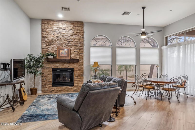 10695 Caribbean Ln, Scottsdale, AZ 85255
