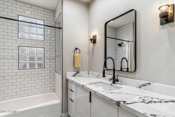 10695 Caribbean Ln, Scottsdale, AZ 85255