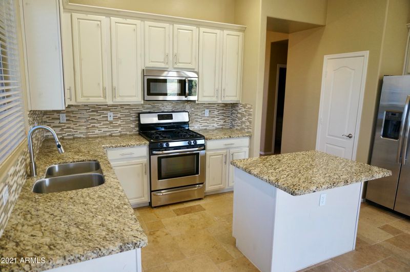10697 E Le Marche Dr, Scottsdale, AZ 85255