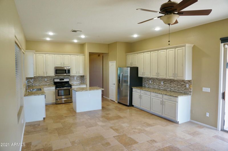 10697 E Le Marche Dr, Scottsdale, AZ 85255