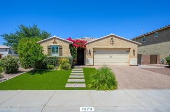 1070 Oriole Dr, Gilbert, AZ 85297