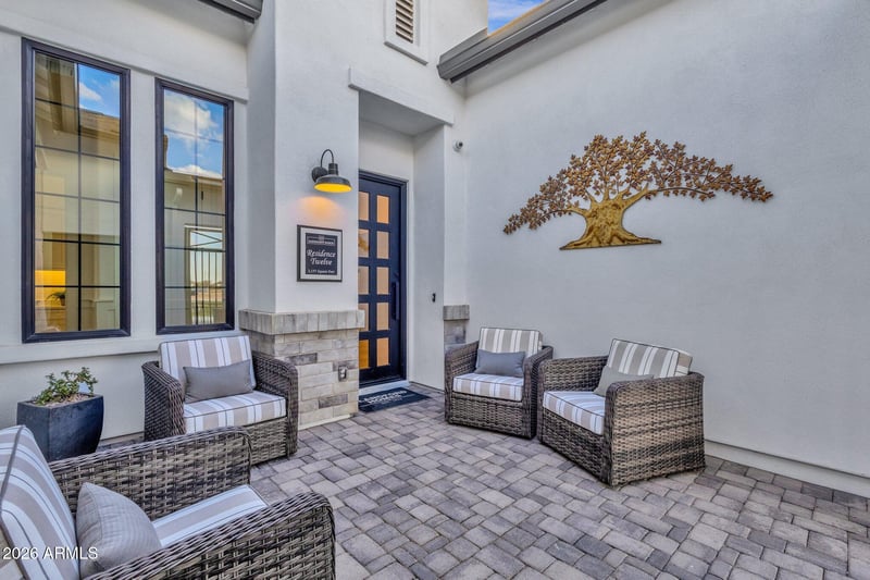 1070 E Peach Tree Dr, Chandler, AZ 85249