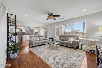 1070 Lowell Ct, Gilbert, AZ 85295