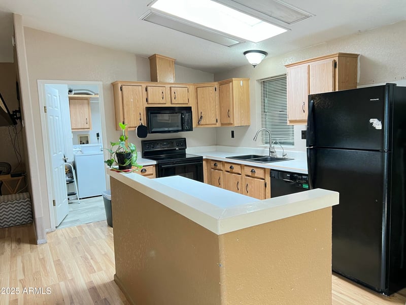10701 99th Ave #22, Peoria, AZ 85345
