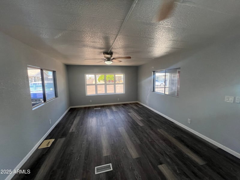 10701 99th Ave #235, Peoria, AZ 85345