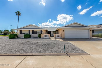 10701 El Capitan Cir, Sun City, AZ 85351