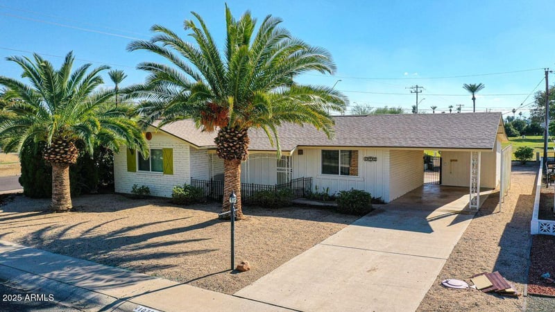 10701 El Dorado Dr, Sun City, AZ 85351