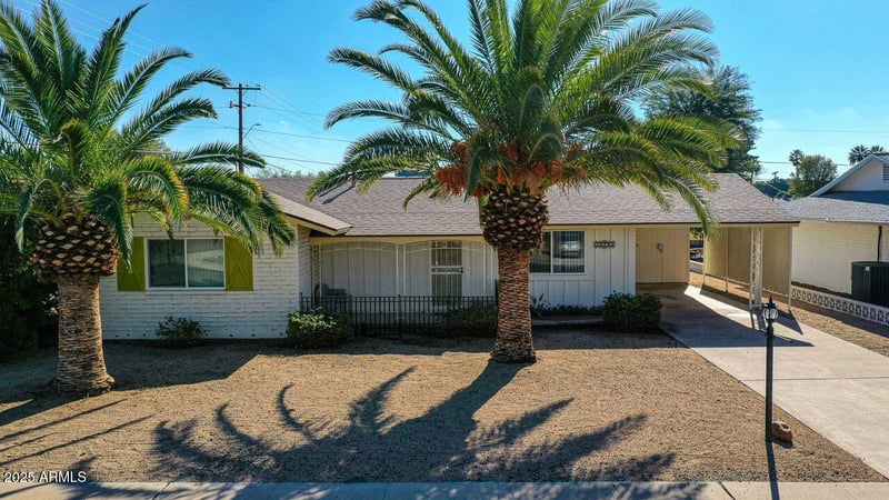 10701 El Dorado Dr, Sun City, AZ 85351