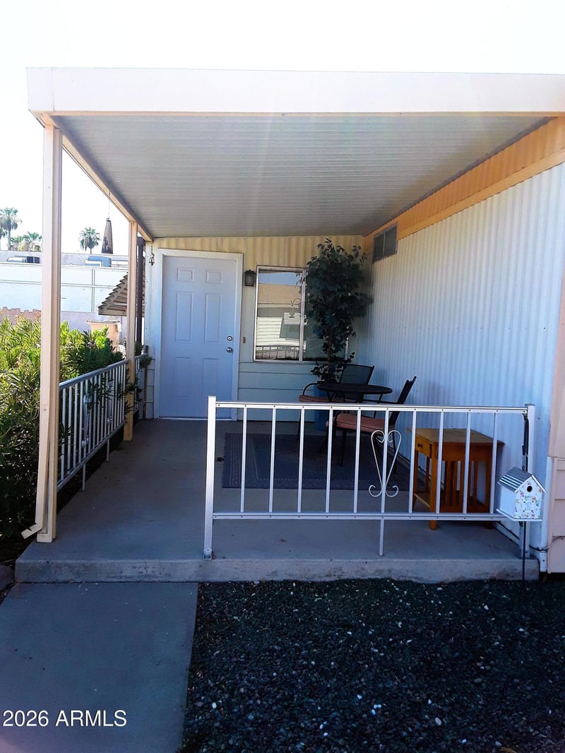 10701 N 99th Ave #207, Peoria, AZ 85345