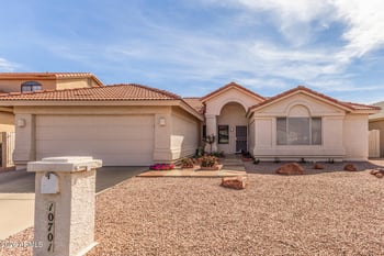 10701 Nacoma Dr, Sun Lakes, AZ 85248
