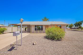 10702 Cherry Hills Dr, Sun City, AZ 85351