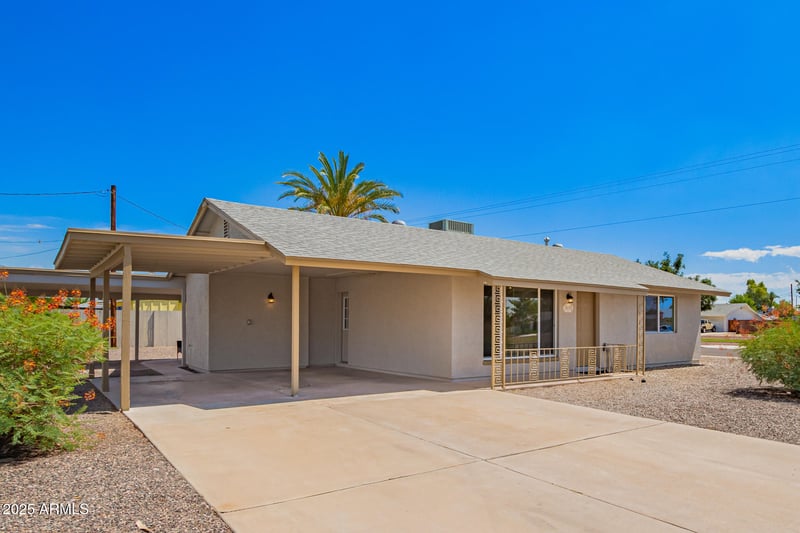 10702 Cherry Hills Dr, Sun City, AZ 85351