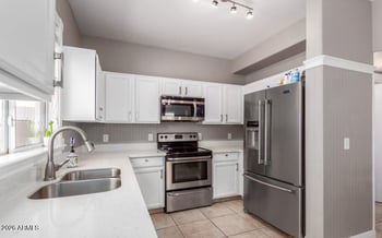 10702 Portobello Ave, Mesa, AZ 85212