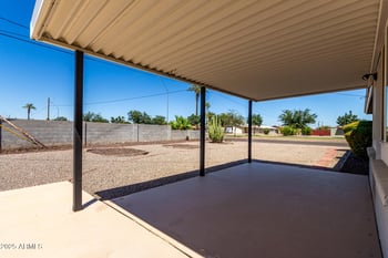 10702 Hope Dr, Sun City, AZ 85351