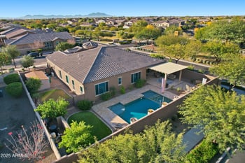 10702 Lumiere Ave, Mesa, AZ 85212