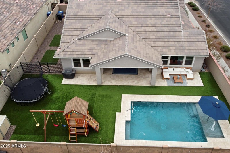 10702 Sheffield Dr, Mesa, AZ 85212