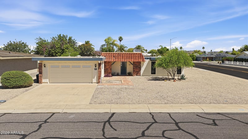 10702 Willowbrook Dr, Sun City, AZ 85373