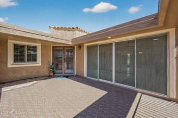 10702 Wedgewood Dr, Sun City, AZ 85351