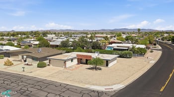 10702 Willowbrook Dr, Sun City, AZ 85373