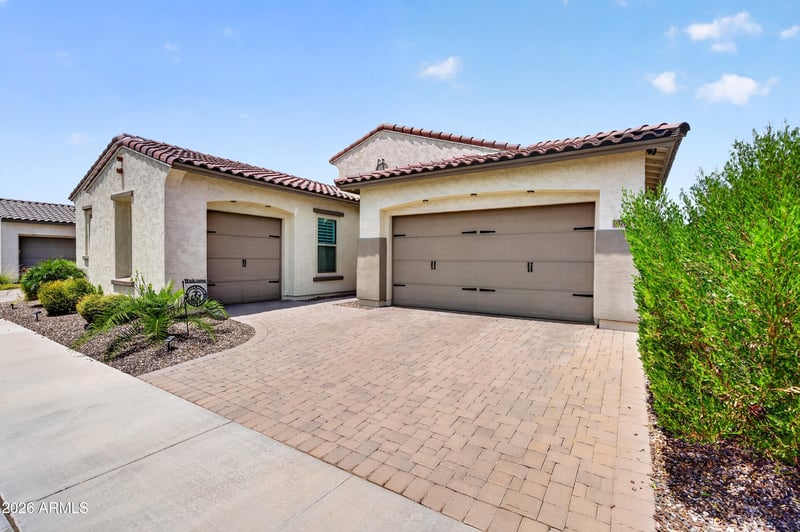 10704 E Thatcher Ave, Mesa, AZ 85212