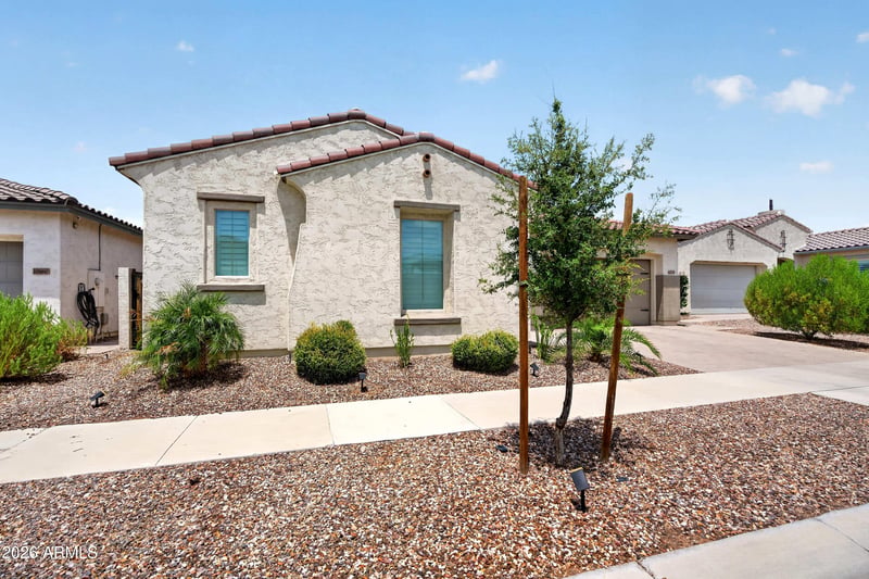 10704 E Thatcher Ave, Mesa, AZ 85212