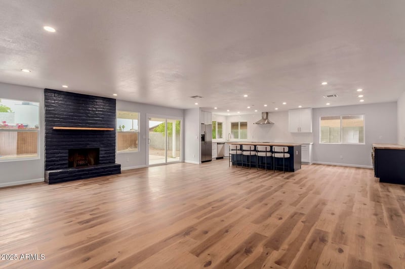 10705 Mercer Ln, Scottsdale, AZ 85259