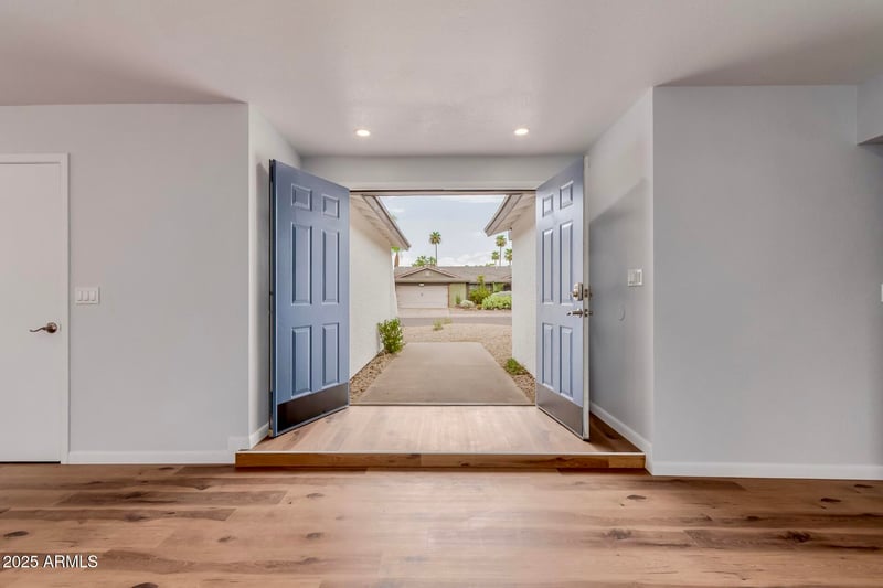 10705 Mercer Ln, Scottsdale, AZ 85259