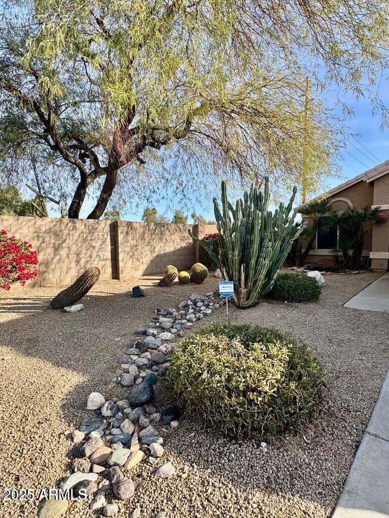 10705 Montecito Ave, Phoenix, AZ 85037