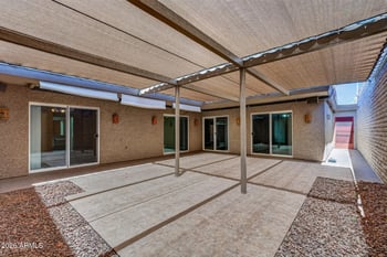 10707 Cameo Dr, Sun City, AZ 85351