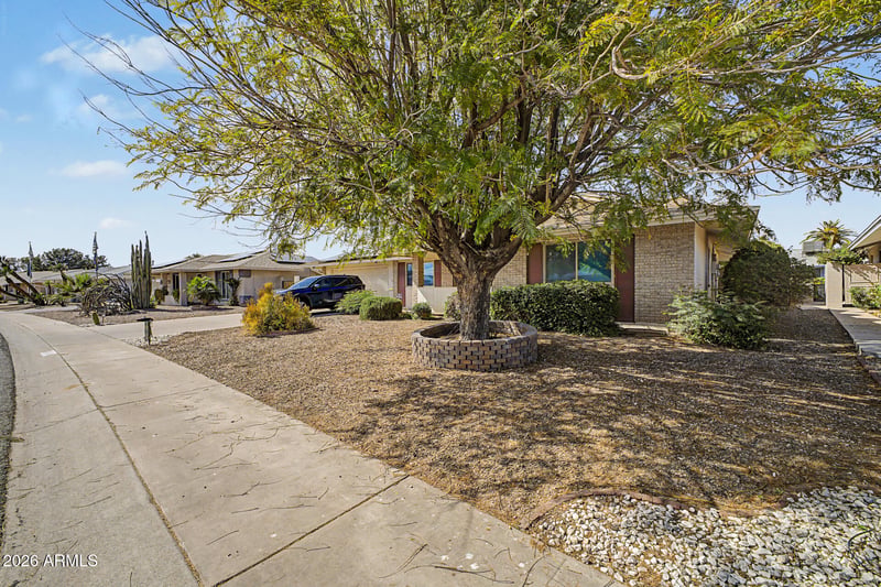 10708 Camelot Cir, Sun City, AZ 85351