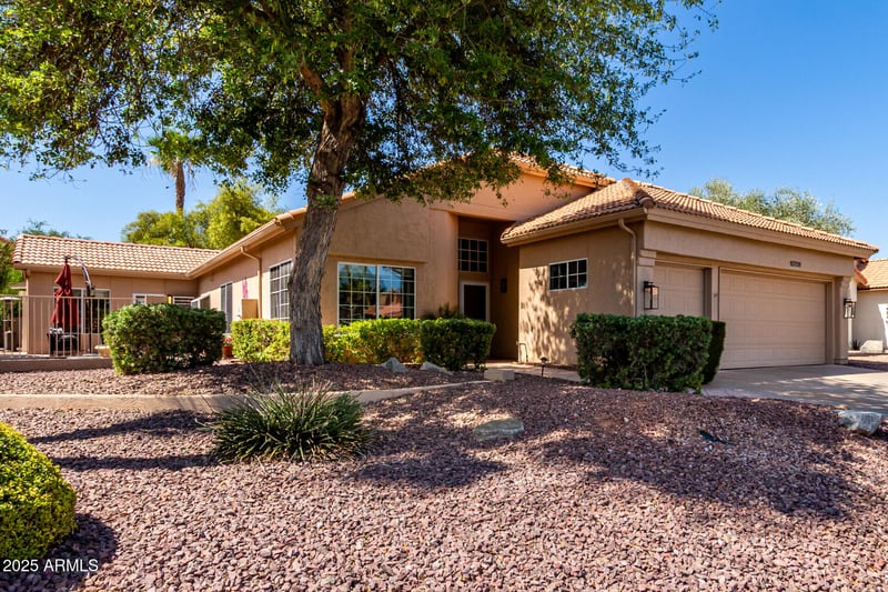 10709 Champagne Dr, Sun Lakes, AZ 85248