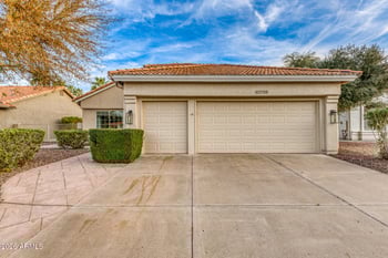 10709 Champagne Dr, Sun Lakes, AZ 85248