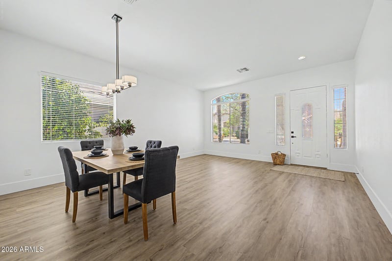 10709 E Knowles Ave, Mesa, AZ 85209