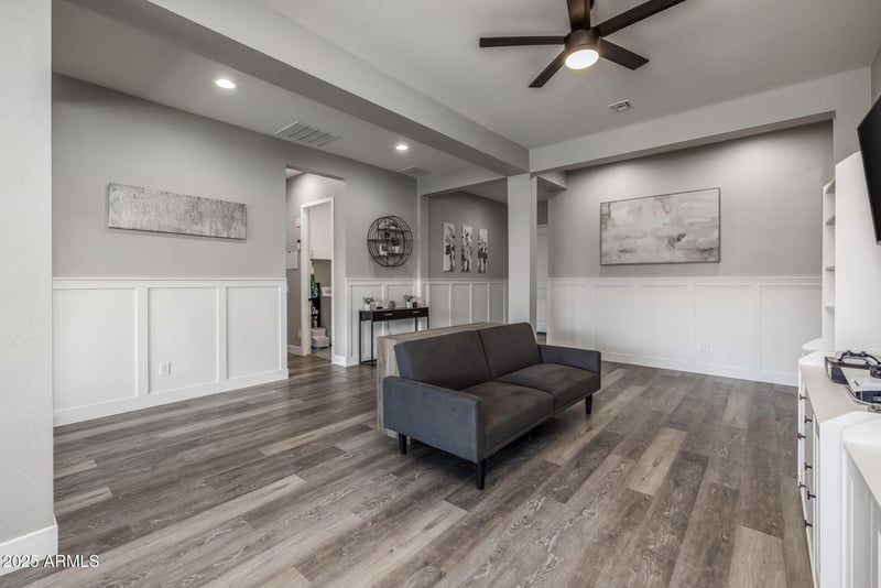 10709 Thornton Ave, Mesa, AZ 85212