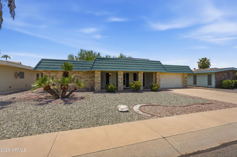 10709 W Mimosa Dr, Sun City, AZ 85373