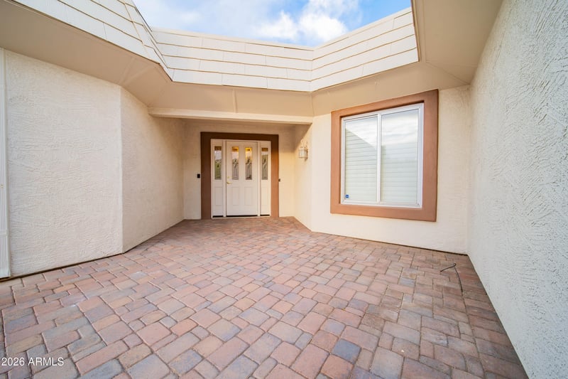 10709 Wheatridge Dr, Sun City, AZ 85373