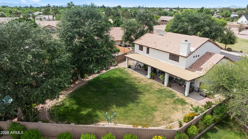 1071 Ivanhoe St, Gilbert, AZ 85295